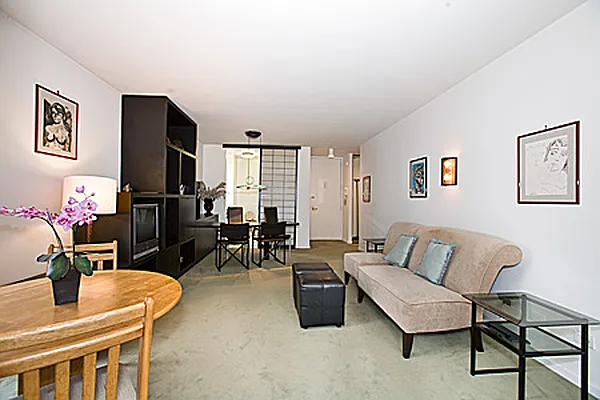 Sold by Trump International Realty | media 13