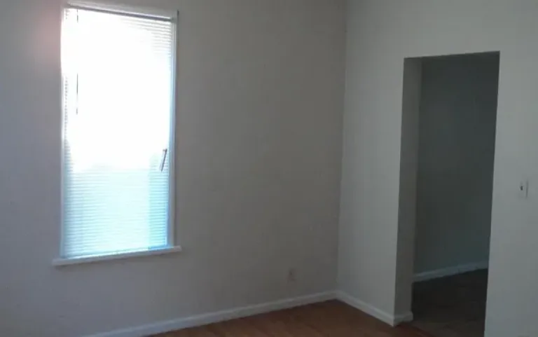 2043 N Holton St #1 — Photo 3