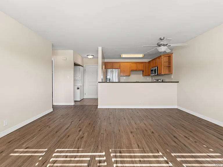 6120 Decena Dr #207 — Photo 5