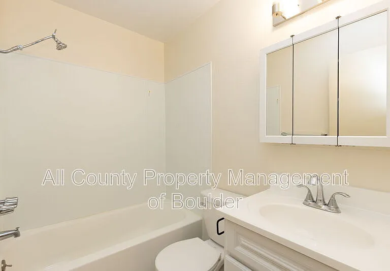 1111 Maxwell Ave #115 — Photo 10