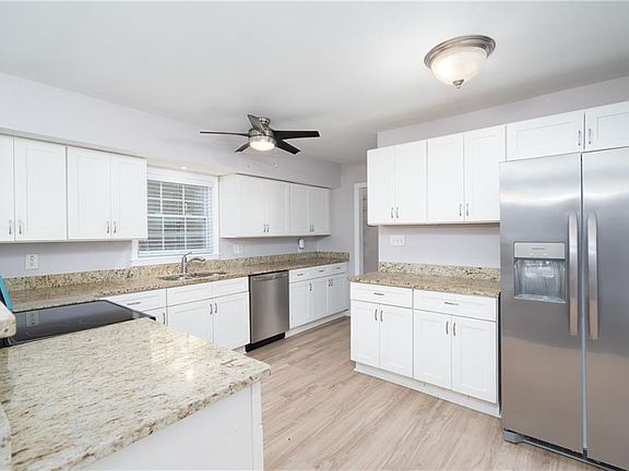 4th image of 4770 Campbell Dr S