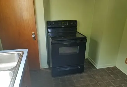 635 Fra — Photo 2