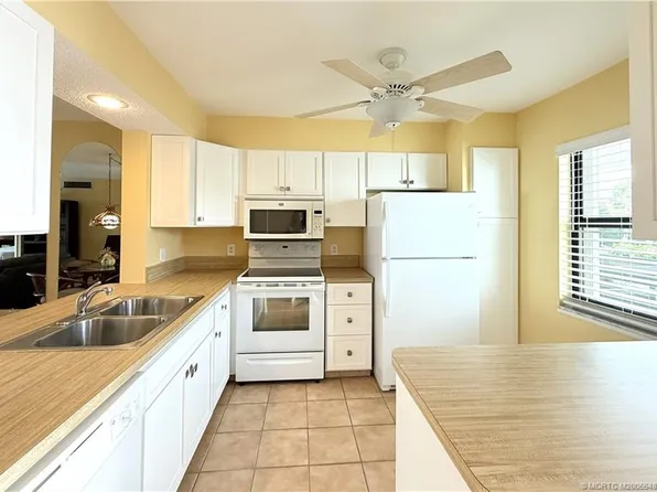 1950 SW Palm City Rd, Stuart, FL