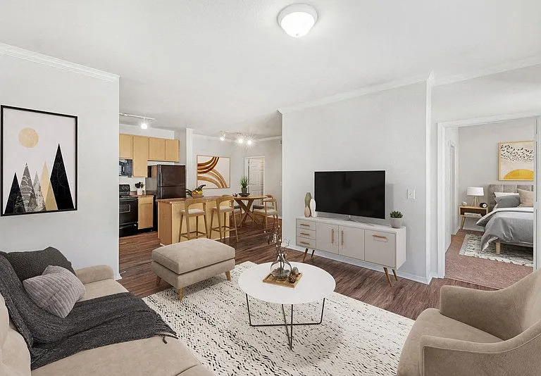 Hickory Point Apartments — Photo 20