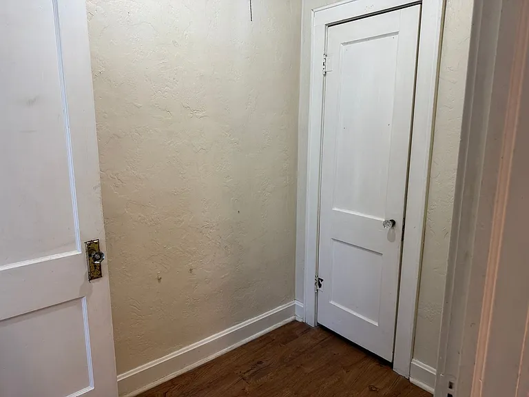 316 N Noyes Blvd — Photo 8