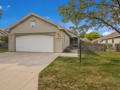 1155 Hemingway Ln, Traverse City, MI, 49686