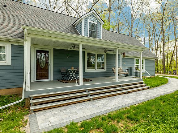 3rd image of 8470 Merrill Rd