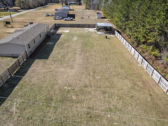 5th image of 232 Palace