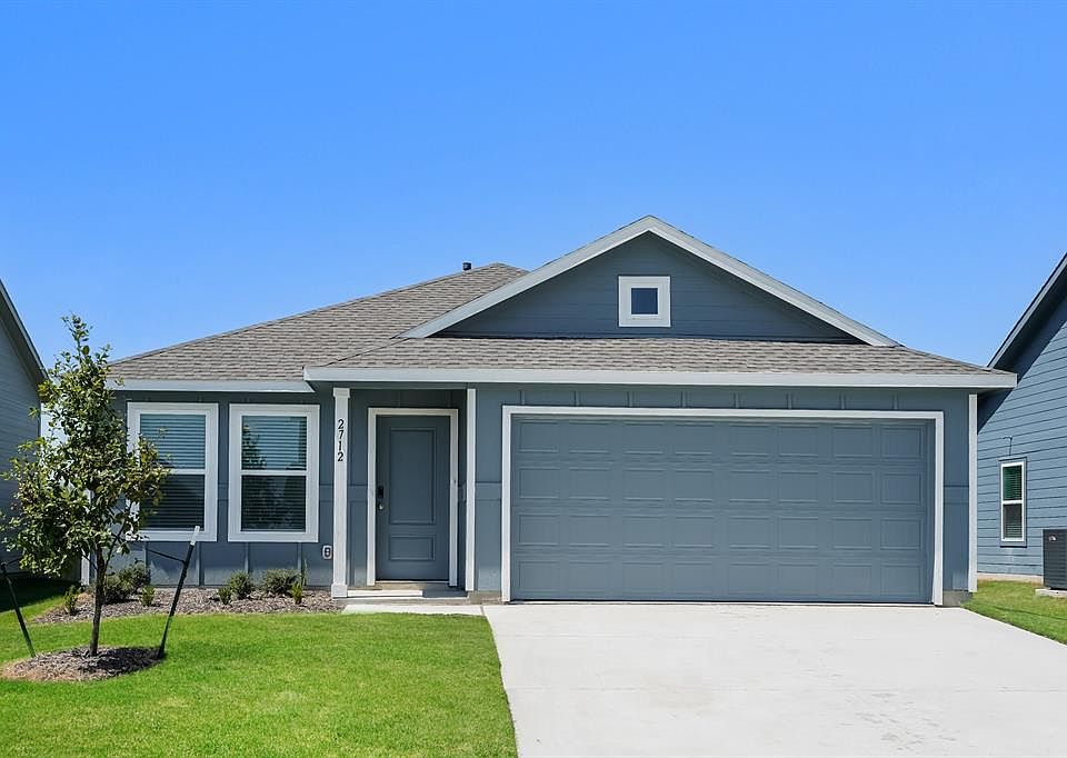 1st image of 2712 Mistwood Dr #2712