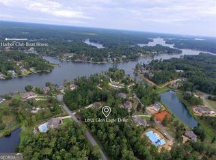 1051 Glen Eagle Dr, Greensboro, GA