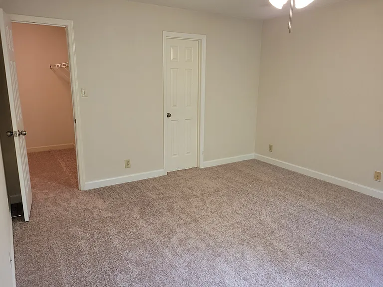 4009 Omer Ln — Photo 13