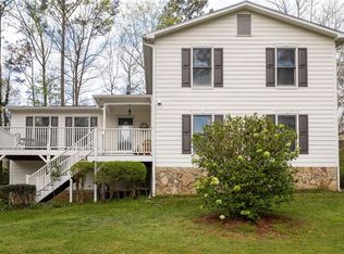 916 Andover Ct, Woodstock, GA 30188