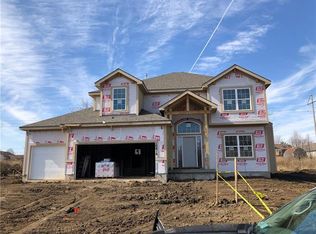 10416 N Flora Ave, Kansas City, MO 64155