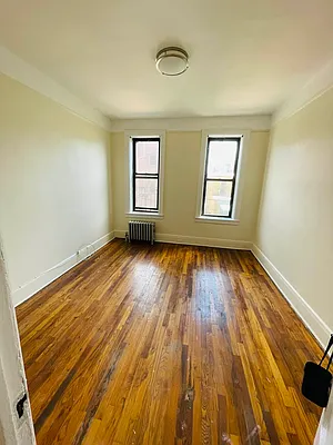 Rented by Voro New York | media 10