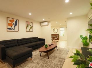 9042 Phyllis Ave #B, West Hollywood, CA 90069