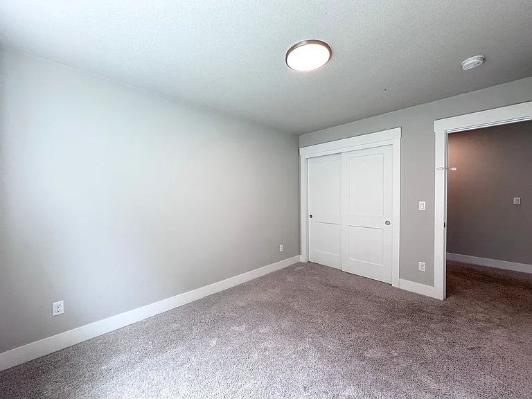 11732 SE Golden Eagle Ln — Photo 18