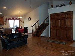 3rd image of 613 Emmett Trl