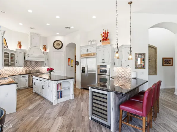 4406 E CAPRICORN Place, Chandler, AZ 85249