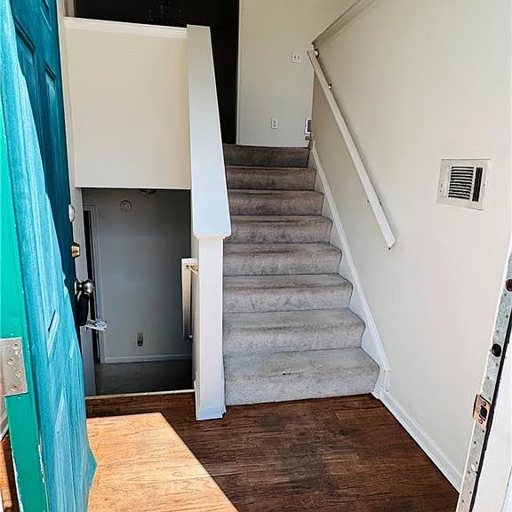 3165 Chandon Ln — Photo 2