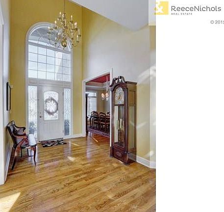 Open 2 story entry!
