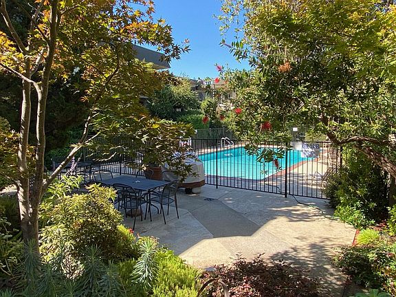 Barbecue Grill and Dining Area