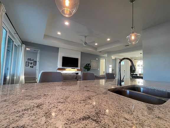 Granite countertops and 50/50 under-mount kitchen sink