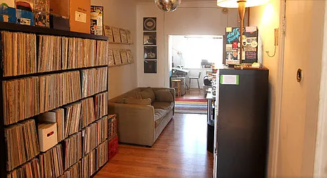 Rented by RUinSTYLE Properties