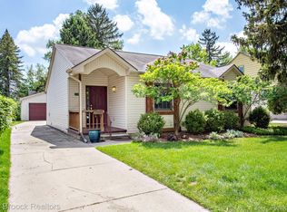 10795 Kingston Ave, Huntington Woods, MI