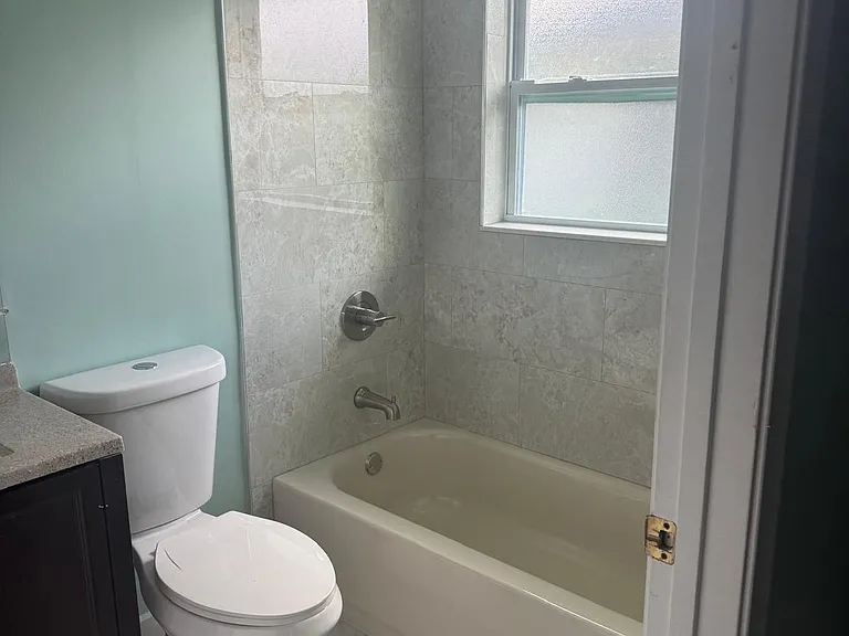 1463 Summit Run Cir — Photo 15