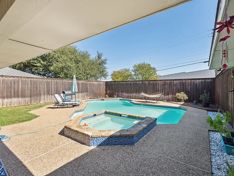 3008 Kirby Dr — Photo 21