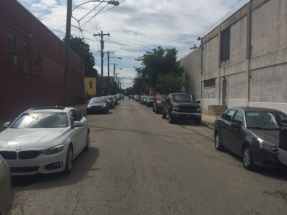 2nd image of 1325 N 30th St