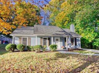 6308 Ridge Haven Rd, Greensboro, NC 27410