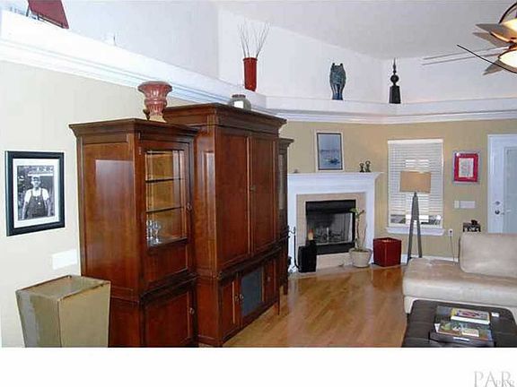 5th image of 2342 Tall Oak Dr
