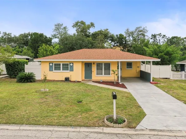 1121 Sunnydale Dr, Clearwater, FL 33755
