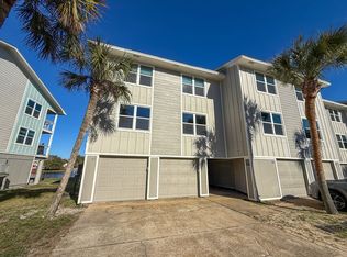 200 Pensacola Beach Rd APT A1, Gulf Breeze, FL 32561
