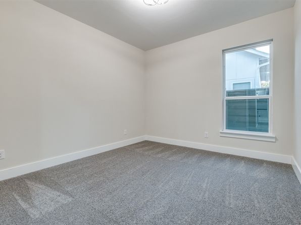 1963 Dennison St, Dallas, TX 75212