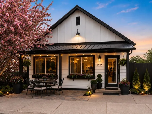 1025 Main St, Corvallis, MT 59828
