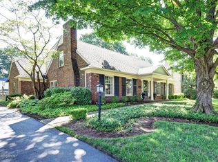 609 Fatima Ln, Maryhill Estates, KY 40207