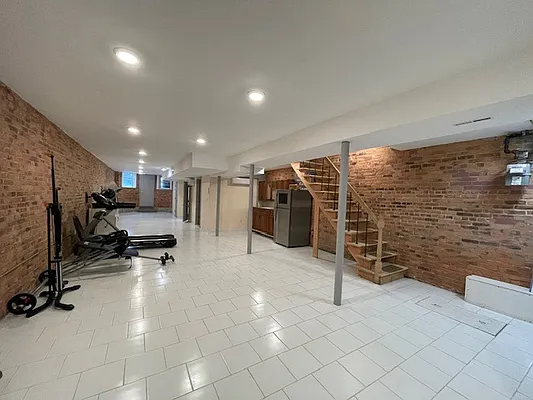 Rented by URBAN UTOPIA REALTY LLC | media 14