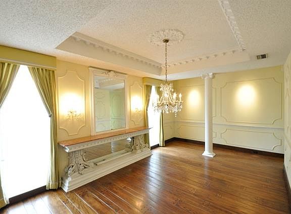 4th image of 3626 Prescott Ave APT A
