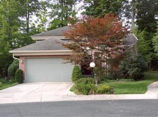 680 Doe Xing, Centerville, OH 45459