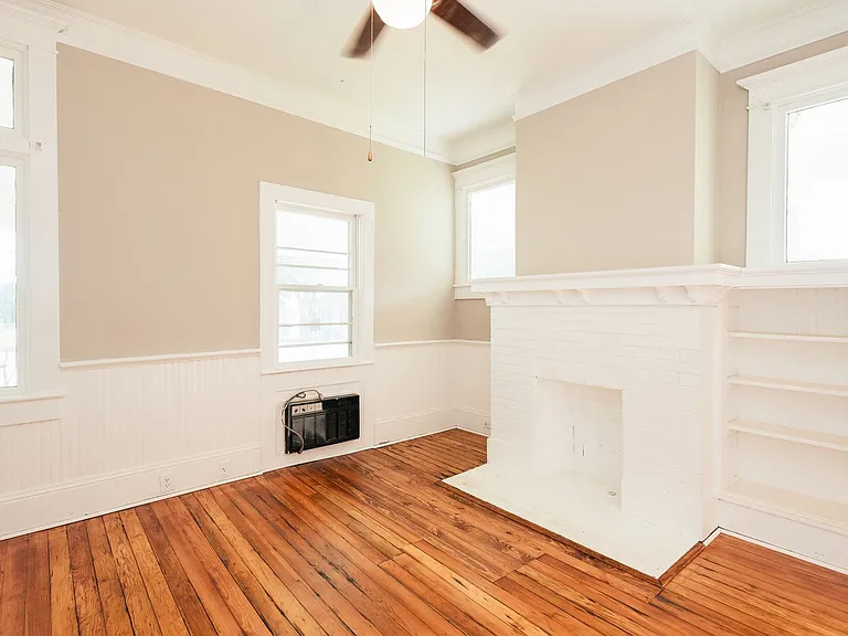 457 Forsyth St — Photo 22