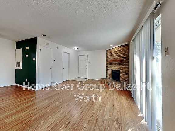 5th image of 239 Country Bend Dr