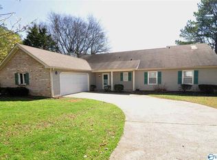 2602 Excalibur Dr SE, Huntsville, AL 35803