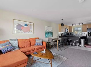 4349 8th Ave NE, Seattle, WA 98105