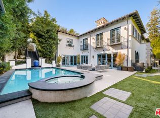 1133 Tower Rd, Beverly Hills, CA 90210