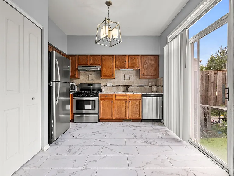 338 Richfield Trl — Photo 12