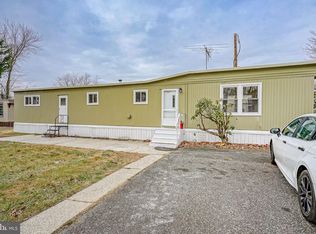 111 Kentucky Ave, Williamstown, NJ 08094