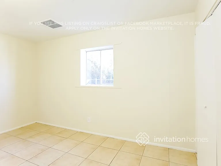 5611 N 65th Ave — Photo 11