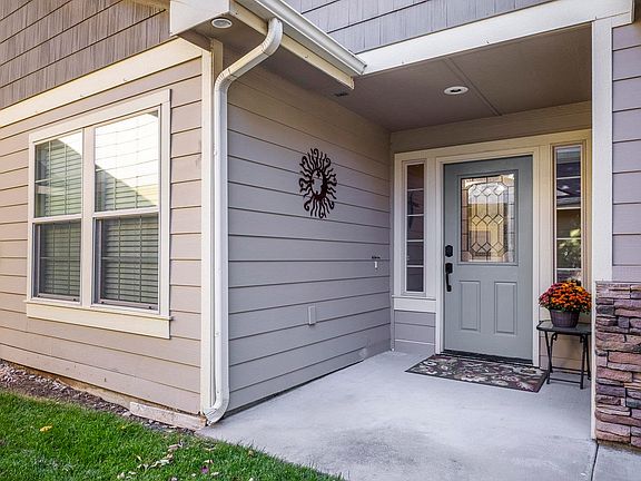 3rd image of 11712 W Annalee Ln